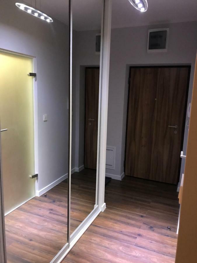 Premium Apartment - Chopin Airport وارسو المظهر الخارجي الصورة